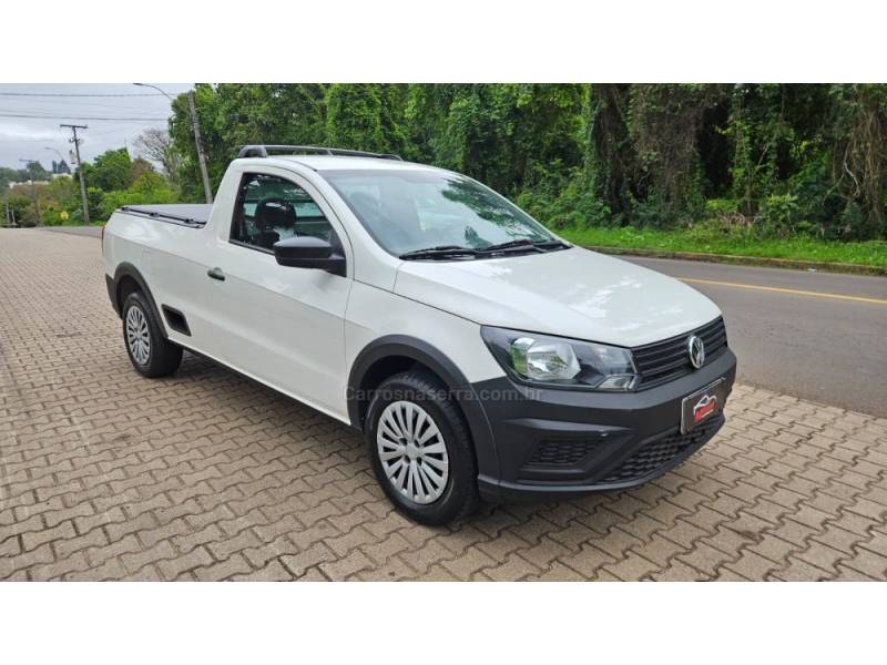 VOLKSWAGEN - SAVEIRO - 2021/2022 - Branca - R$ 64.900,00