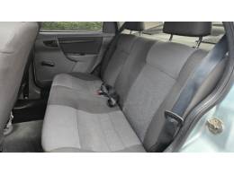 CHEVROLET - PRISMA - 2011/2012 - Prata - R$ 26.900,00