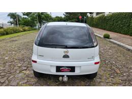 CHEVROLET - CORSA - 2011/2012 - Branca - R$ 31.900,00