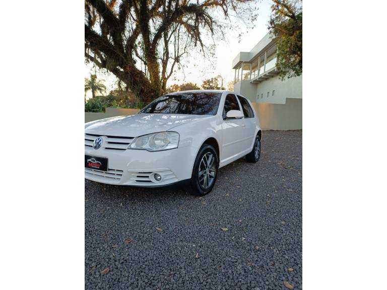 VOLKSWAGEN - GOLF - 2009/2010 - Branca - R$ 45.900,00