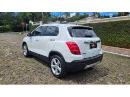 CHEVROLET - TRACKER - 2015/2015 - Branca - R$ 75.900,00