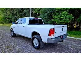 DODGE - RAM - 2012/2012 - Branca - R$ 220.000,00