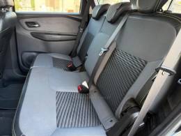 CHEVROLET - SPIN - 2019/2019 - Preta - R$ 77.900,00