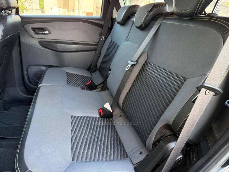CHEVROLET - SPIN - 2019/2019 - Preta - R$ 77.900,00
