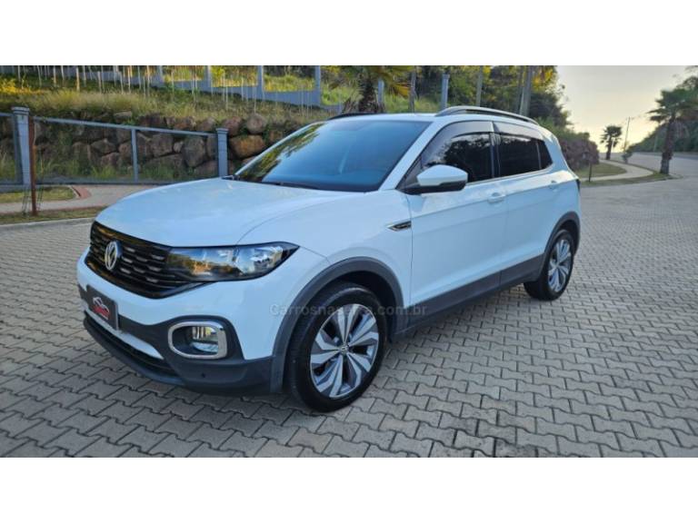 VOLKSWAGEN - T-CROSS - 2019/2020 - Branca - R$ 101.900,00