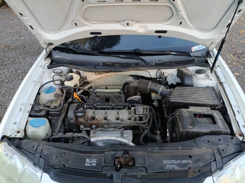 VOLKSWAGEN - GOLF - 2009/2010 - Branca - R$ 45.900,00
