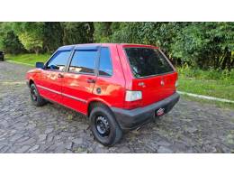 FIAT - UNO - 2004/2004 - Vermelha - R$ 15.000,00