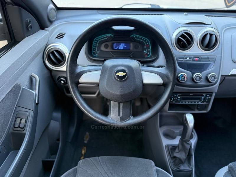 CHEVROLET - AGILE - 2010/2011 - Branca - R$ 37.900,00