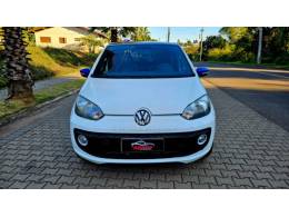 VOLKSWAGEN - UP - 2016/2017 - Branca - R$ 52.700,00