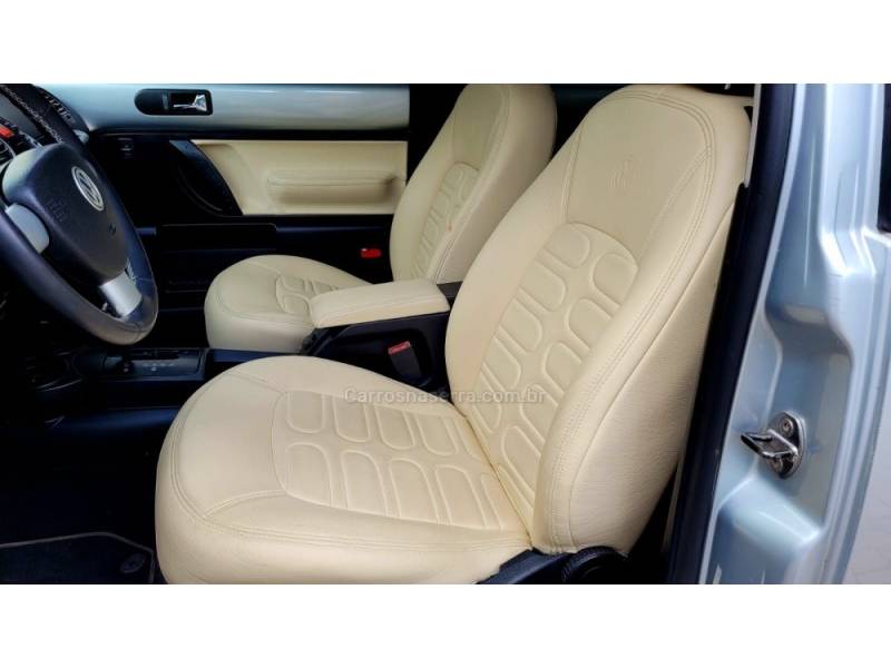 VOLKSWAGEN - NEW BEETLE - 2008/2008 - Prata - R$ 39.900,00