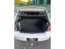 VOLKSWAGEN - GOLF - 2009/2010 - Branca - R$ 45.900,00