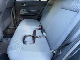 VOLKSWAGEN - FOX - 2009/2010 - Preta - R$ 27.900,00