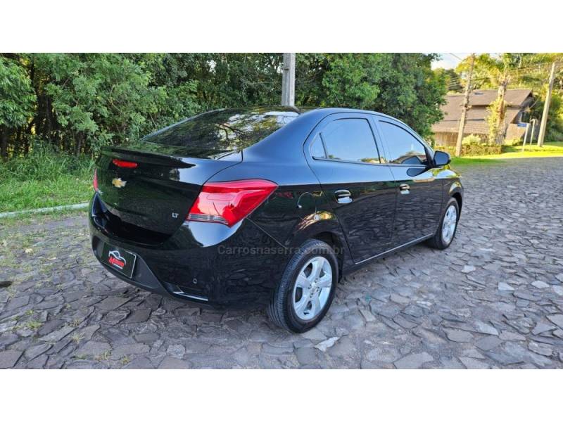 CHEVROLET - PRISMA - 2019/2019 - Preta - R$ 64.900,00