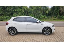 VOLKSWAGEN - POLO - 2021/2022 - Branca - R$ 94.900,00