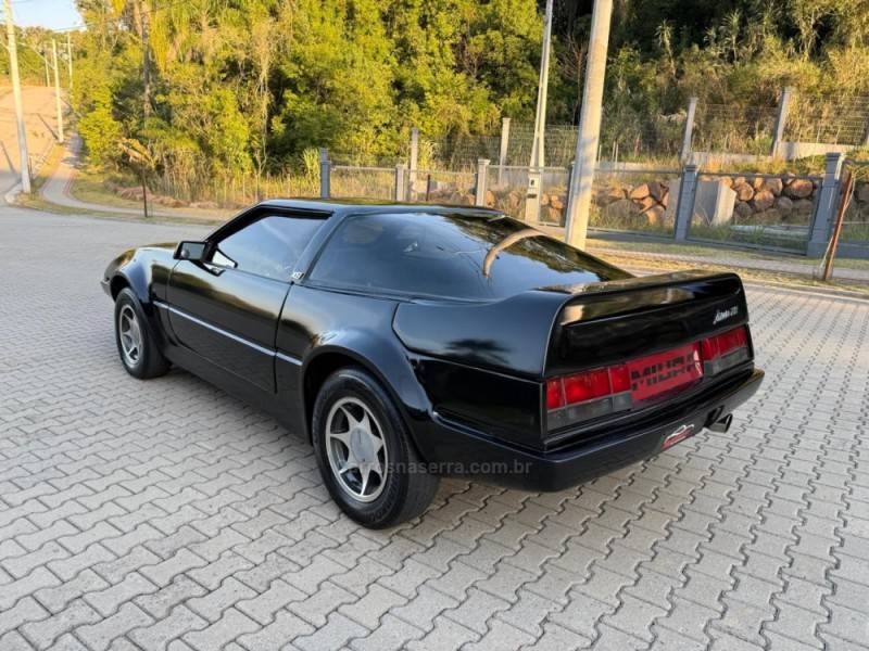 MIURA - X8 - 1989/1989 - Preta - R$ 49.900,00