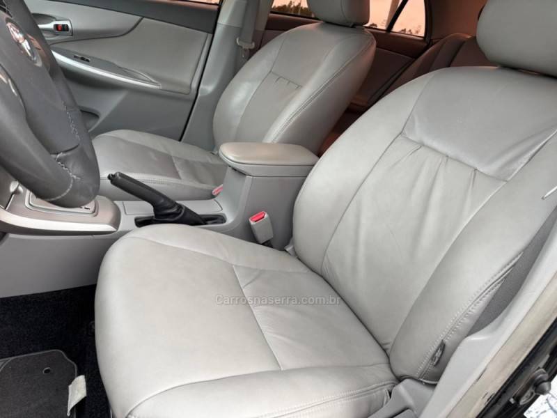 TOYOTA - COROLLA - 2010/2010 - Preta - R$ 59.900,00