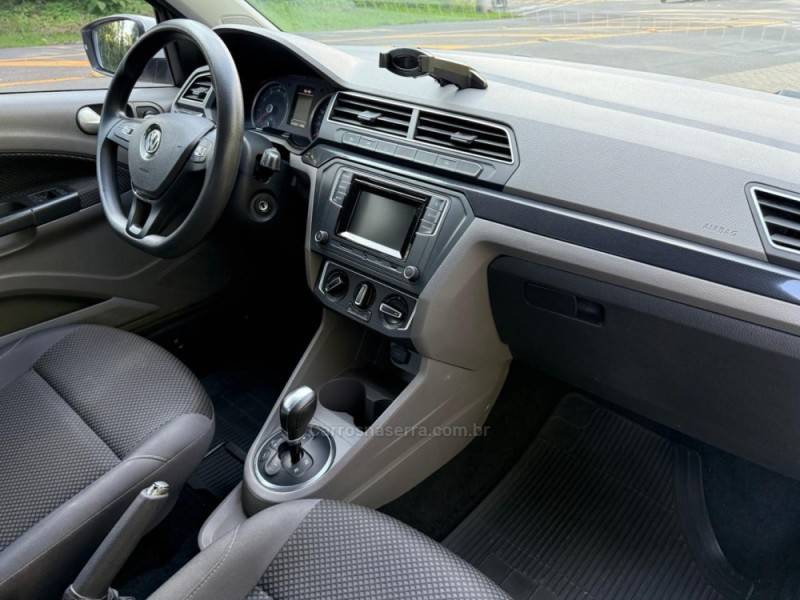 VOLKSWAGEN - GOL - 2016/2017 - Branca - R$ 46.900,00