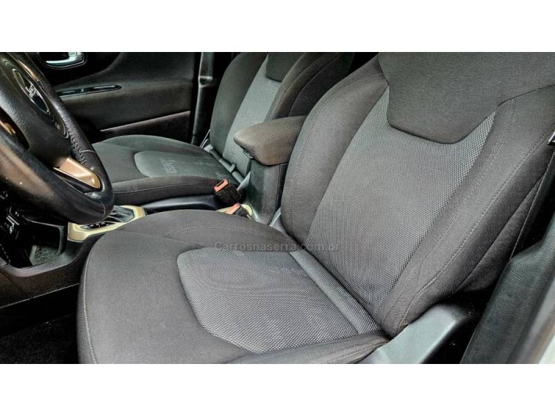 JEEP - RENEGADE - 2017/2017 - Prata - R$ 74.900,00