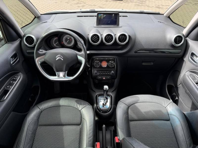 CITROËN - C3 PICASSO - 2014/2015 - Branca - R$ 40.900,00