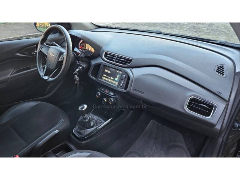 CHEVROLET - PRISMA - 2019/2019 - Preta - R$ 64.900,00