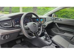 VOLKSWAGEN - POLO - 2021/2022 - Branca - R$ 94.900,00