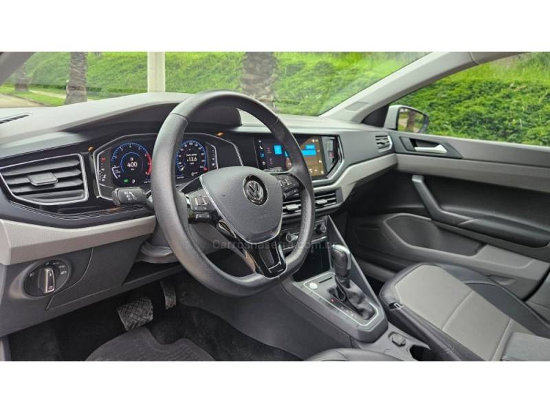 VOLKSWAGEN - POLO - 2021/2022 - Branca - R$ 94.900,00