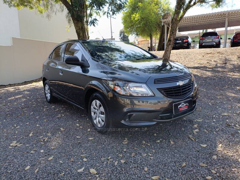 CHEVROLET - ONIX - 2019/2019 - Verde - R$ 54.900,00