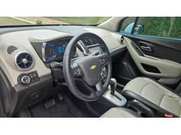 CHEVROLET - TRACKER - 2015/2015 - Branca - R$ 75.900,00