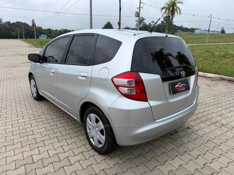HONDA - FIT - 2012/2012 - Prata - R$ 45.900,00