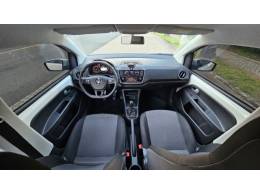 VOLKSWAGEN - UP - 2019/2020 - Branca - R$ 65.900,00