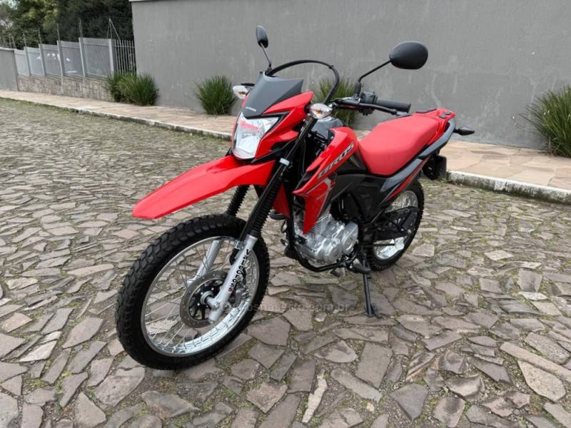 HONDA - NXR 160 - 2024/2024 - Vermelha - R$ 23.900,00