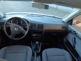 VOLKSWAGEN - GOLF - 2009/2010 - Branca - R$ 45.900,00