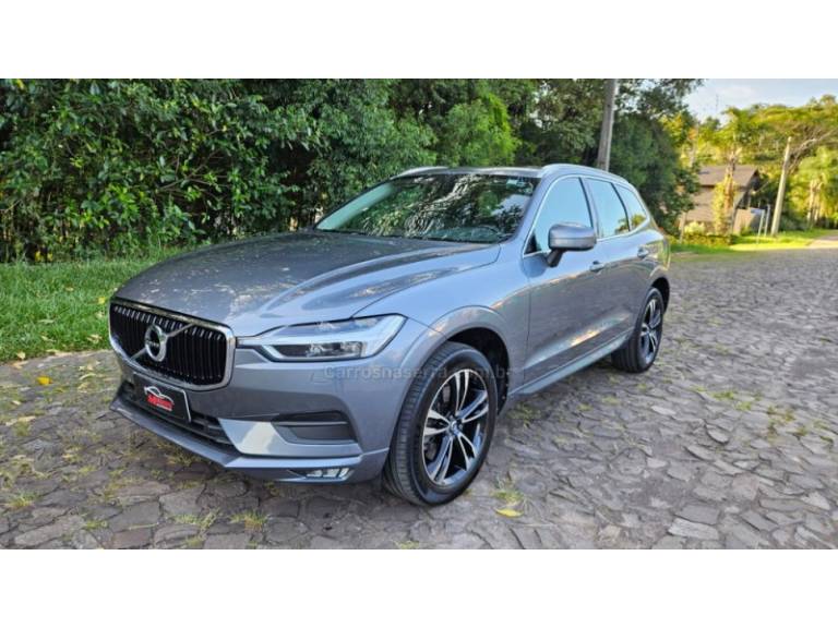 VOLVO - XC60 - 2018/2019 - Cinza - R$ 172.900,00