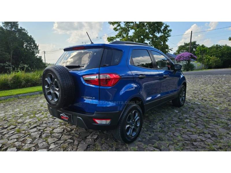 FORD - ECOSPORT - 2018/2019 - Azul - R$ 76.900,00