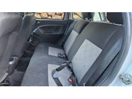 FORD - FIESTA - 2012/2013 - Prata - R$ 33.900,00