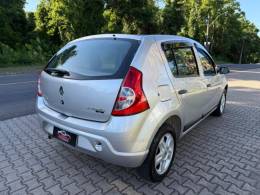 RENAULT - SANDERO - 2009/2010 - Prata - R$ 30.900,00