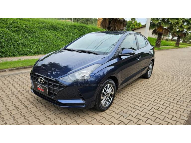 HYUNDAI - HB20S - 2020/2021 - Azul - R$ 77.500,00