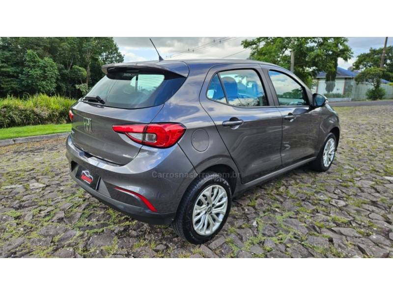 FIAT - ARGO - 2022/2022 - Cinza - R$ 61.900,00