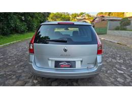 RENAULT - MÉGANE - 2011/2012 - Prata - R$ 33.900,00