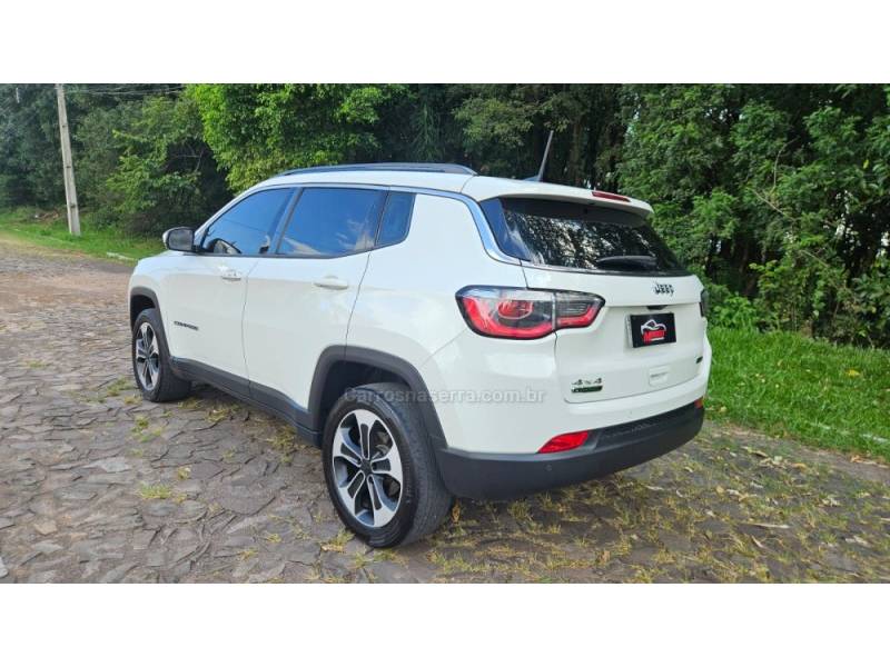 JEEP - COMPASS - 2018/2018 - Branca - R$ 105.900,00