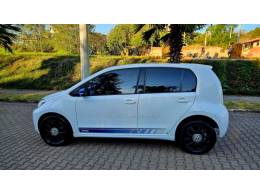 VOLKSWAGEN - UP - 2016/2017 - Branca - R$ 54.500,00