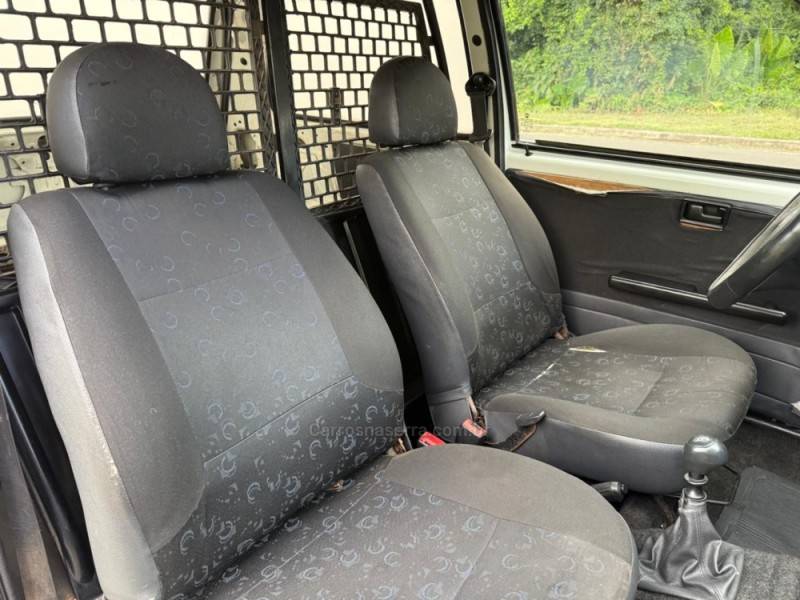 FIAT - UNO - 2013/2013 - Branca - R$ 23.900,00