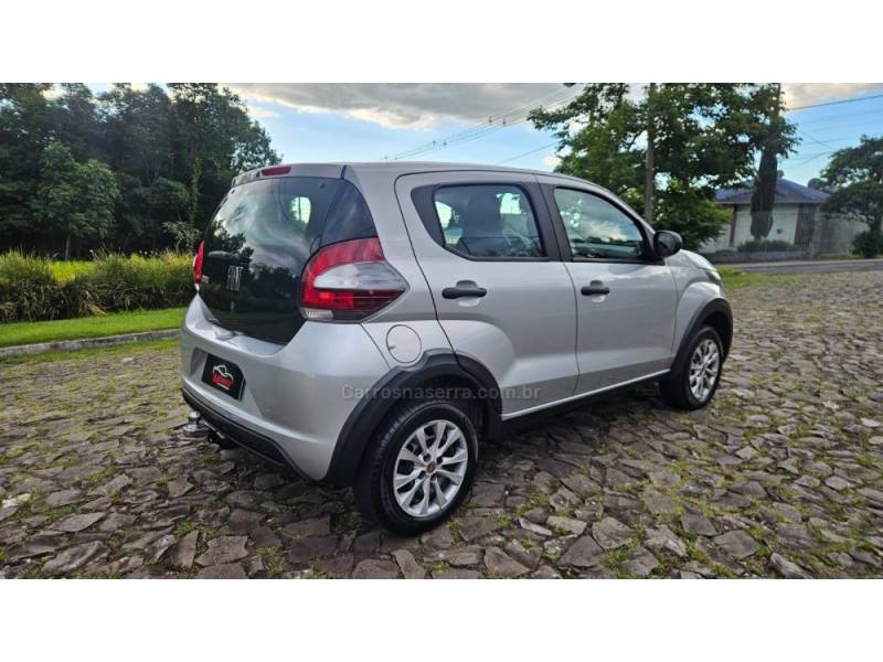 FIAT - MOBI - 2020/2021 - Prata - R$ 49.900,00