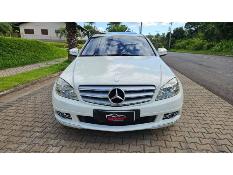 MERCEDES-BENZ - C 200 - 2008/2008 - Branca - R$ 68.000,00