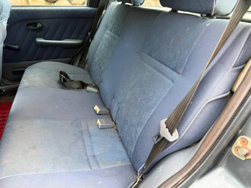 FIAT - PALIO - 2000/2000 - Cinza - R$ 12.900,00