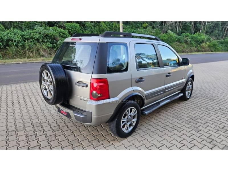 FORD - ECOSPORT - 2012/2012 - Prata - R$ 43.900,00