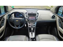 CHEVROLET - TRACKER - 2015/2015 - Branca - R$ 75.900,00