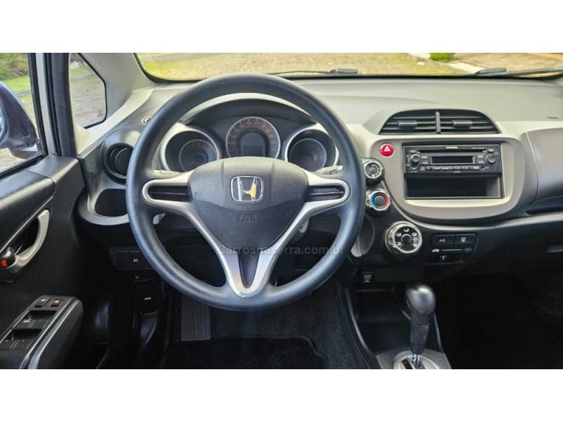 HONDA - FIT - 2009/2010 - Prata - R$ 42.900,00