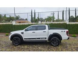 FORD - RANGER - 2020/2021 - Branca - R$ 169.900,00