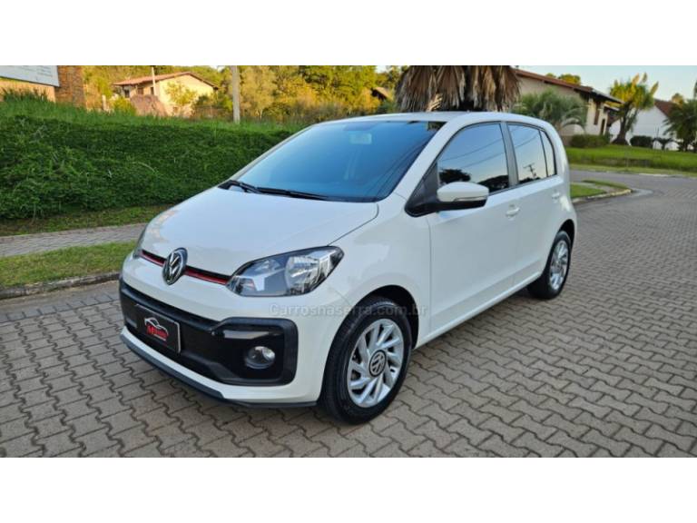 VOLKSWAGEN - UP - 2019/2020 - Branca - R$ 65.900,00